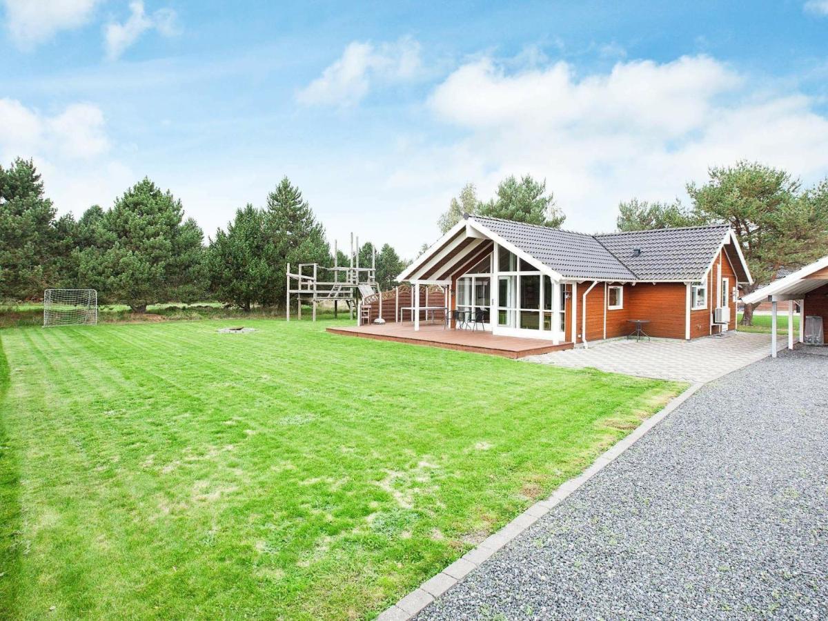 Three-Bedroom Holiday Home In Rodby 38 Kramnitse Esterno foto