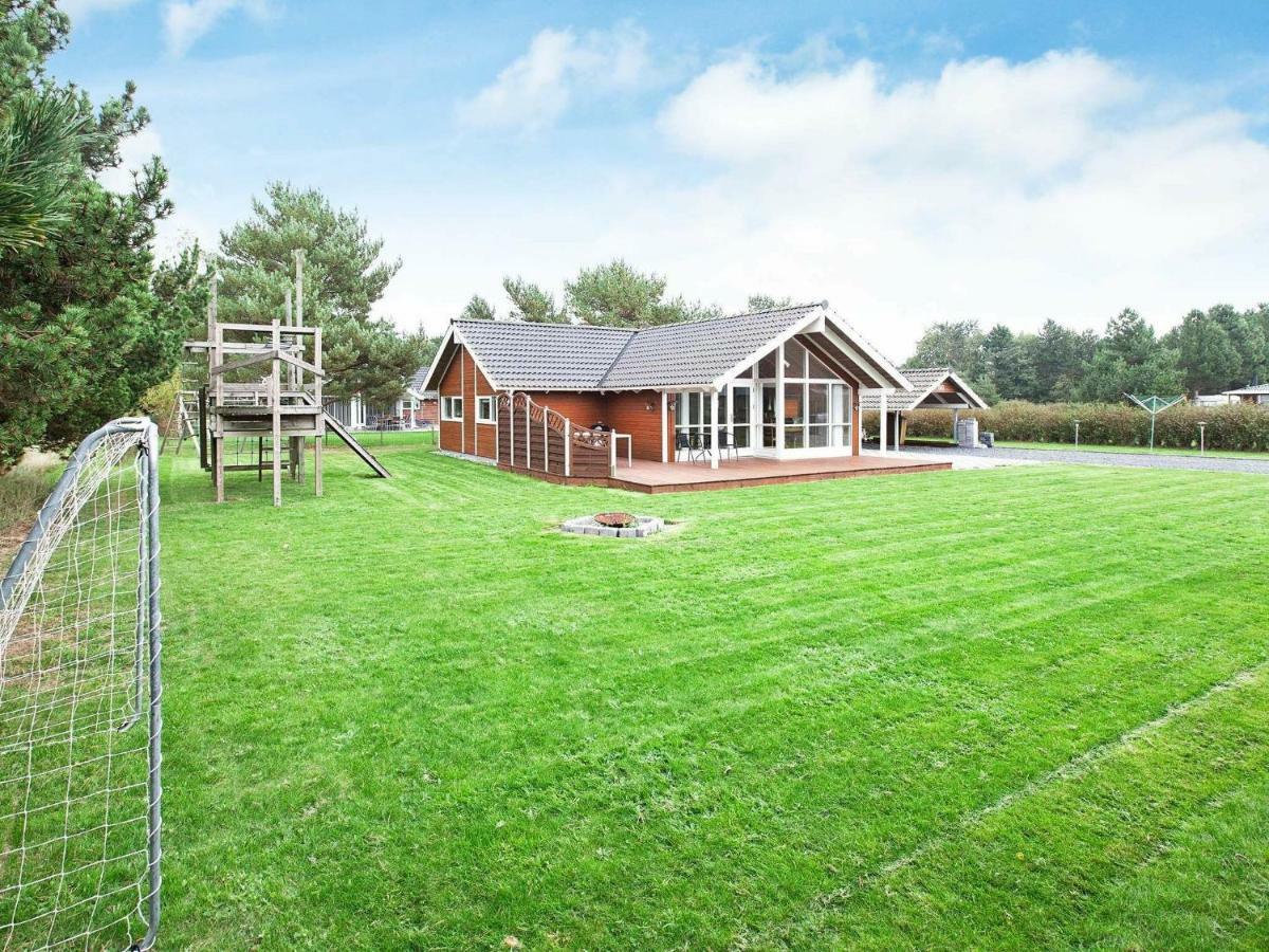 Three-Bedroom Holiday Home In Rodby 38 Kramnitse Esterno foto