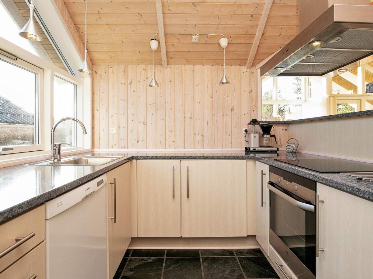 Three-Bedroom Holiday Home In Rodby 38 Kramnitse Esterno foto